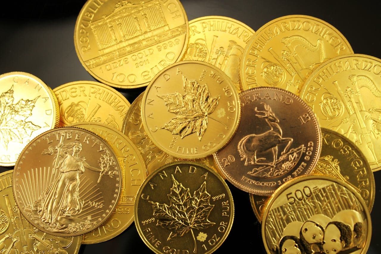 Canadian-Gold-Round-Coins.jpg